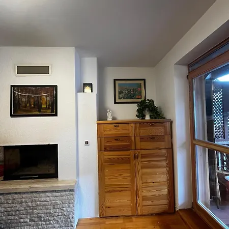 Spacious Zimska Idila With Fantastic Panorama アパート *